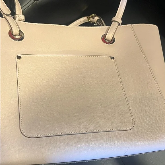 Michael Kors Light pink Tote with Gold Details with COA - Picture 5 of 13